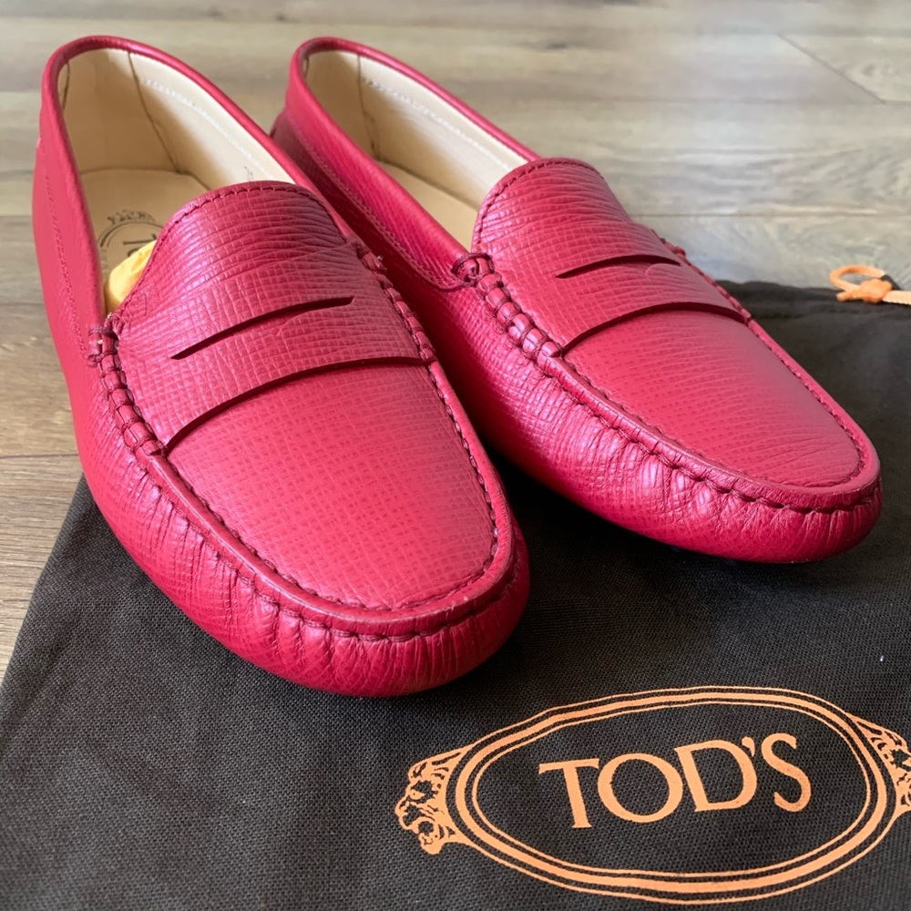 NEW Tod’s GOMMINO SHOES LOAFERS LEATHER RED sz:6~Italy